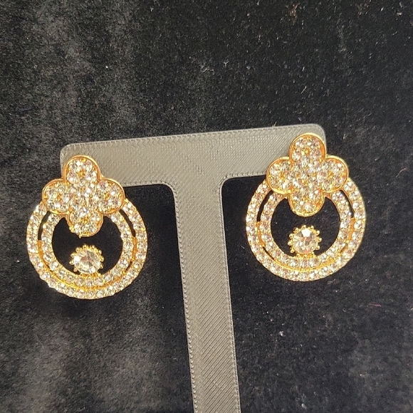 Gold Tone Crystal Earrings - Picture 1 of 3